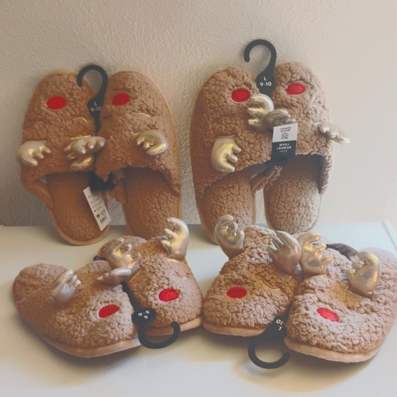 Shoes - New Reindeer slippers